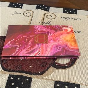 Zion Eyeshadow Palette